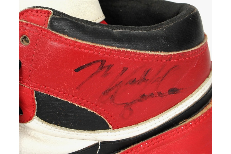 michael jordan air jordan 1 injury pe chicago black red white auction release date info photos price store list buying guide