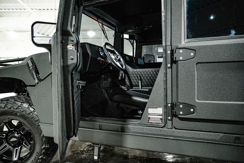 Mil-Spec H1 Hummer Custom Tuned Off Roader 4x4 Truck SUV Sports Utility Vehicle Apocalypse $300,000 USD 500 HP 1000 LbFt Torque