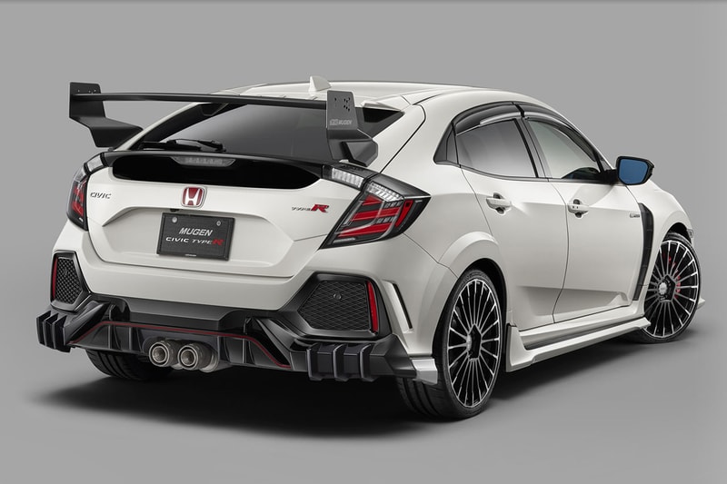 Mugen Honda Civic Type R Japanese Automotive Tuning Racing Four Door Hot Hatch Hirotoshi Wide Body Kit Wheels Rims Carbon Fiber Wing Bumper Fender Bonnet Tuner Tuned