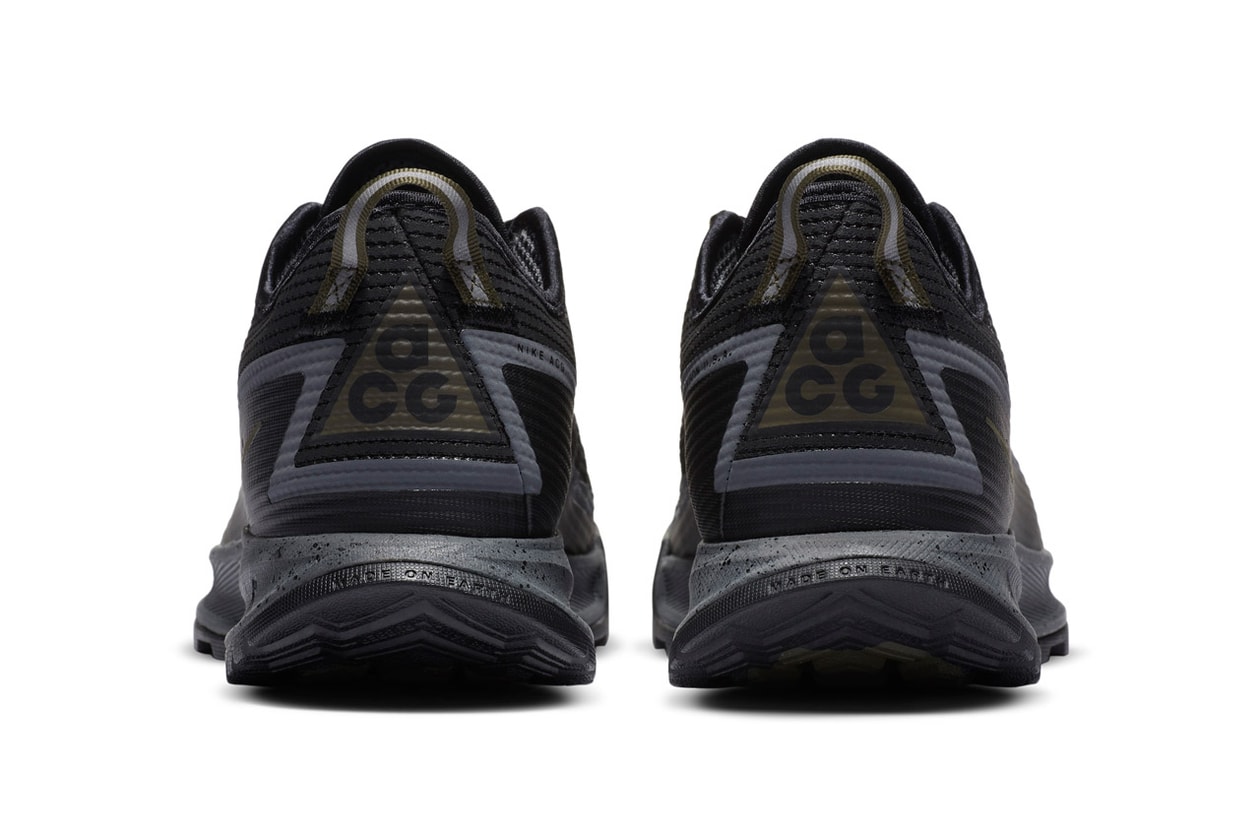 nike acg fall 2020 mt fuji apparel collection nasu hiking shoe air deschutz sandal moc 3 0 poncho shorts overalls camo official release date info photos price store list buying guide