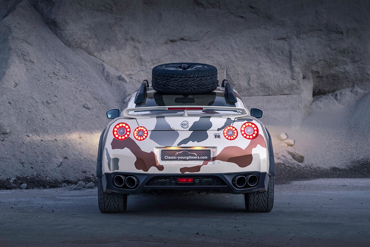 Nissan GT-R Offroad "Godzilla 2.0" Classic Youngtimers Consultancy 4x4 R35 Skyline 4WD 600 HP Camouflage Wrap Ground Clearance Rally Mode 