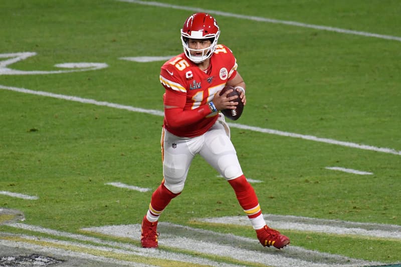 Patrick Mahomes Signs 503m Contract Largest In History Hypebeast