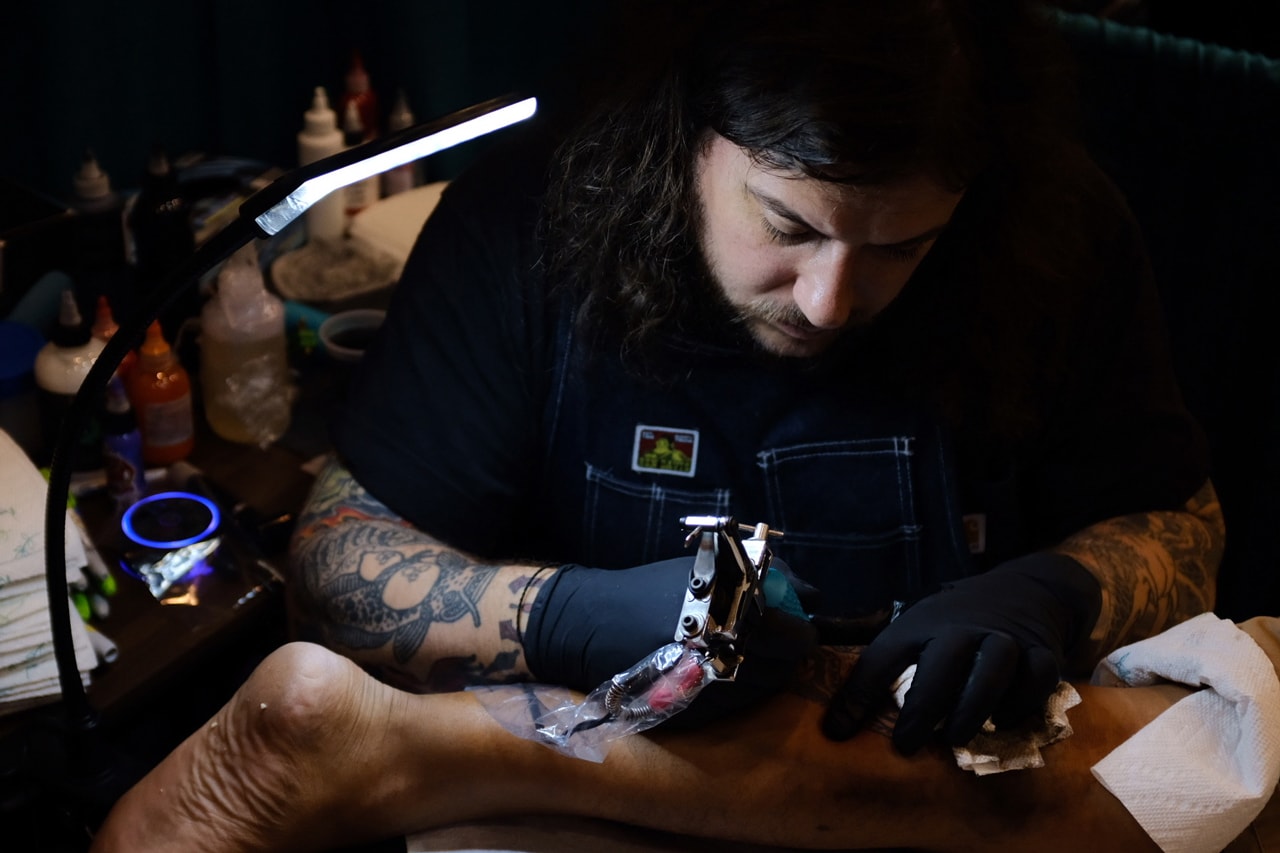 pen and paper henbo henning exclusive interview tattoo invisible nyc good luck artworks flash sheets