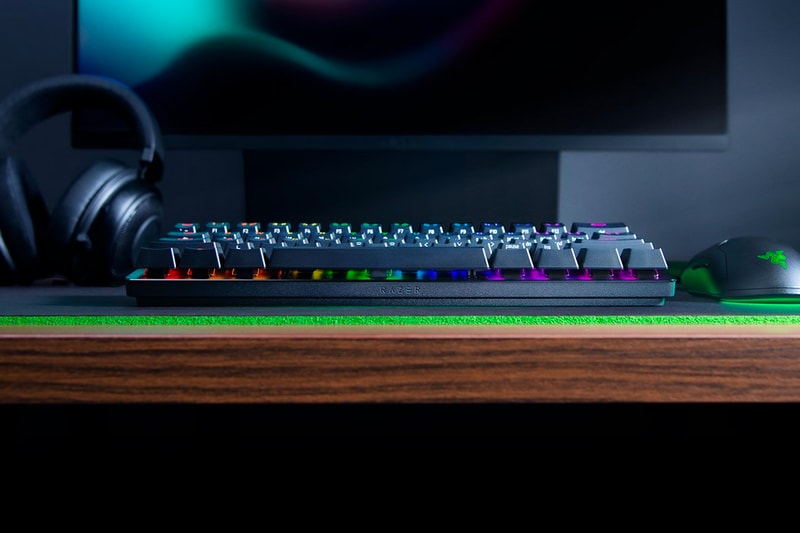 razer gaming peripherals huntsman mini keyboard optical keys rgb customization portable 