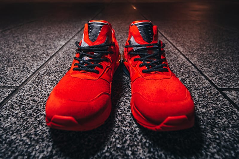 asics sneakers wolf