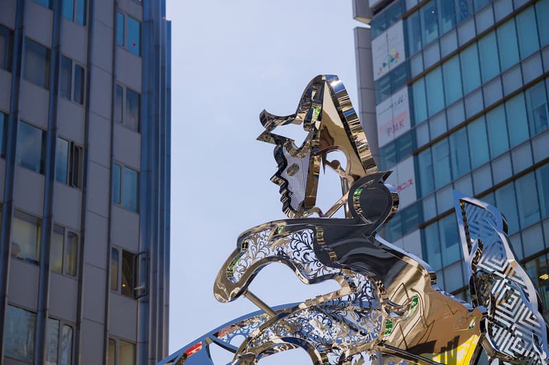 Tomokazu Matsuyama Public Installation in Tokyo JR Shinjuku Station 'Hanao-San' sculpture mirrored art park flowers japan community