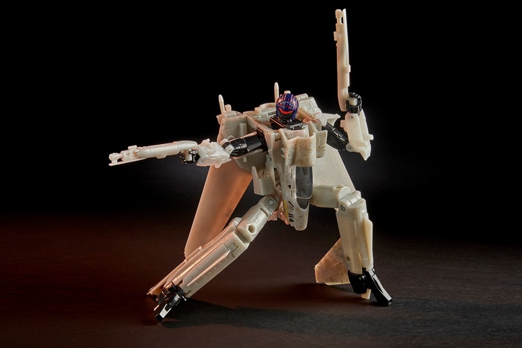 'Top Gun' and Transformers Collide for Maverick Figure