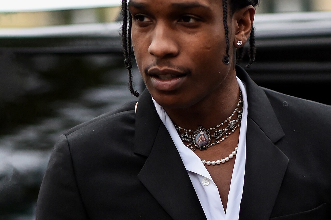 Lyst Jewelry 2020 Index Report Virtual Window Shopping Gold Pearl Necklaces Menswear Design Buying Habits Trends Fashion Silver Chain 'Normal Purple' Harry Styles Asap Rocky