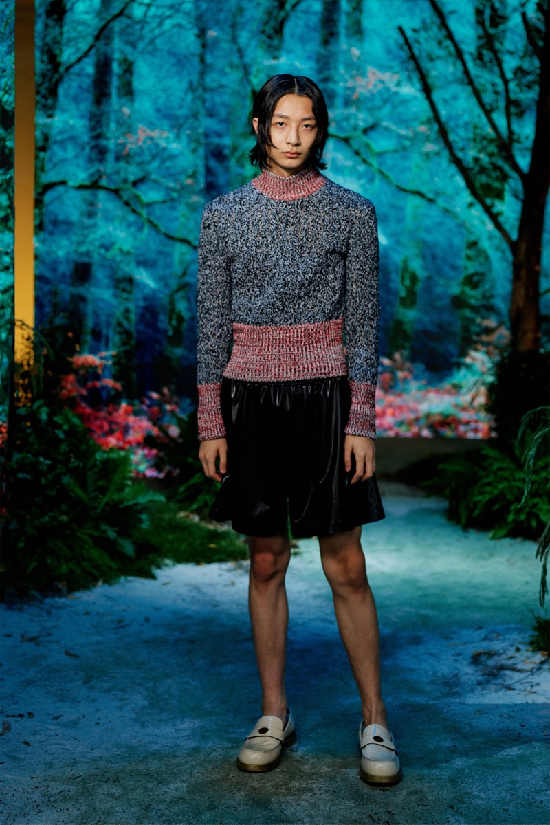 WE11DONE Spring/Summer 2021 Lookbook Preview paris fashion week digital online seaside beach breezy pastels shirts trousers blazers loungewear silk seashells