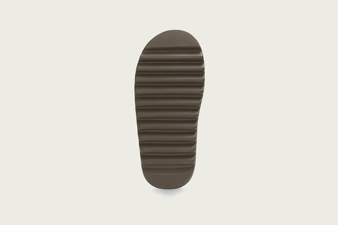 Adidas Yeezy Slide Core and Soot