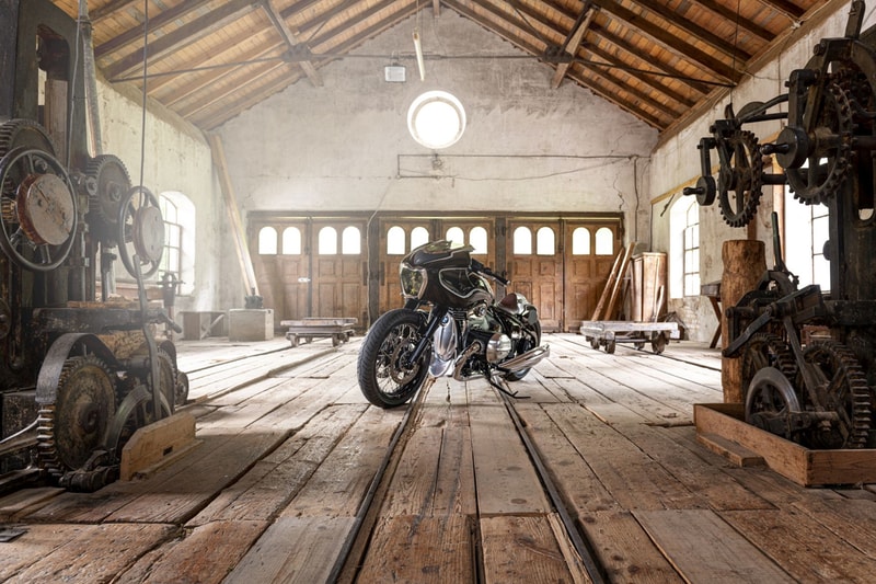 bmw motorrad motorcycles bikes custom blechmann r18 bernhard naumann