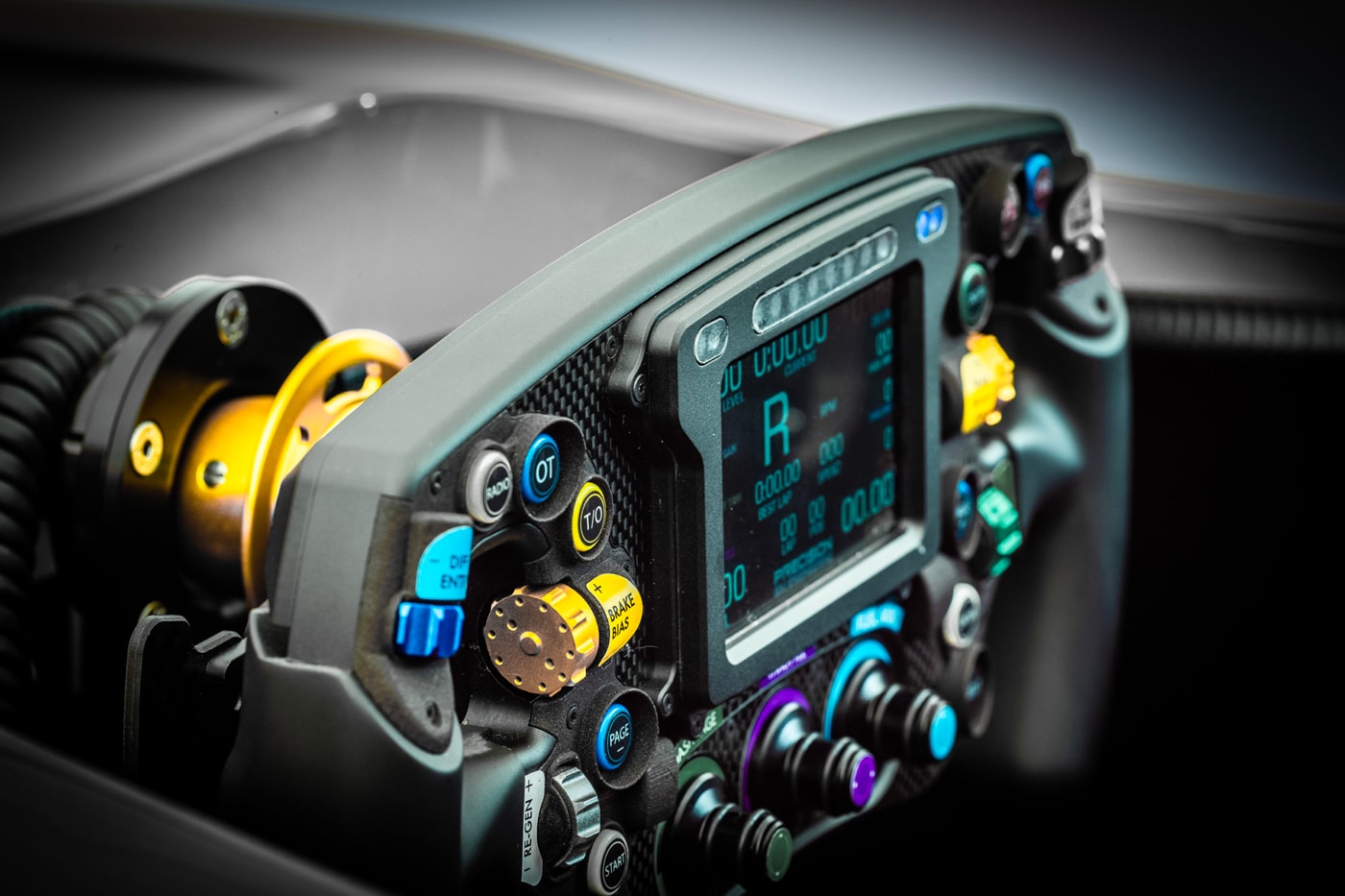 Cranfield Full Motion + G-Force Formula 1 Simulator info racing tech games luxury racing home Britain cockpit Ferrari McLaren 