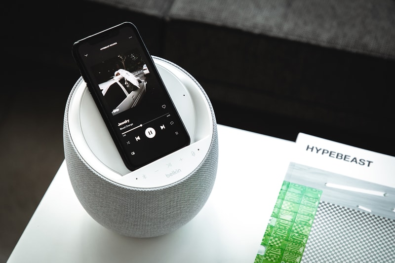 A Closer Look at the Devialet Powered Belkin SOUNDFORM ELITE Smart Speaker France French Paris Hi-fi Acoustics speakers wireless charging 