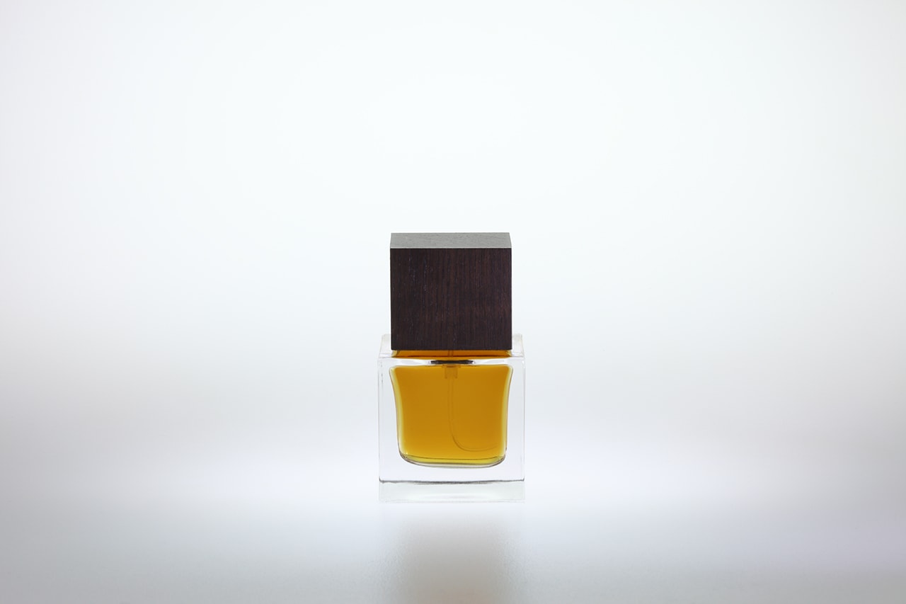 di ser niche perfume fragrance scent eau de parfum extrait japan hokkaido sapporo kyara tsuki keman oud agarwood rose natural botanics