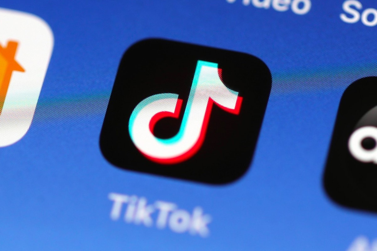 Trump Issues New Executive Order Forcing TikTok to Sell All Its U.S.-Based Businesses 