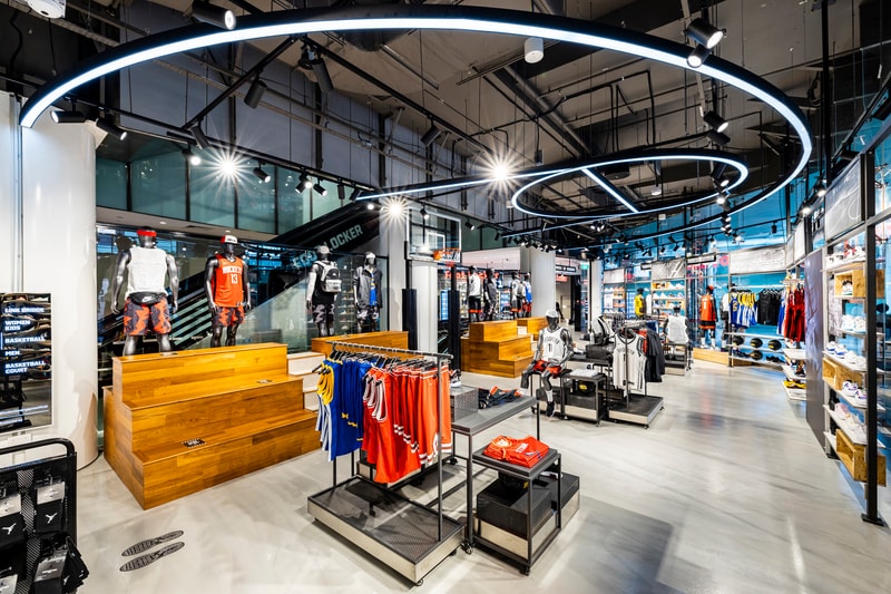 foot locker new store opening singapore youth sneaker culture basketball air max tns