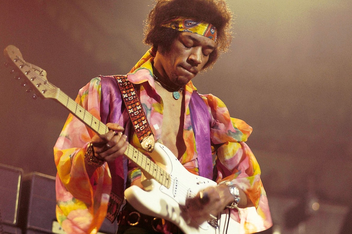 Jimi Hendrix Guitar GWS Auctions Selling Price