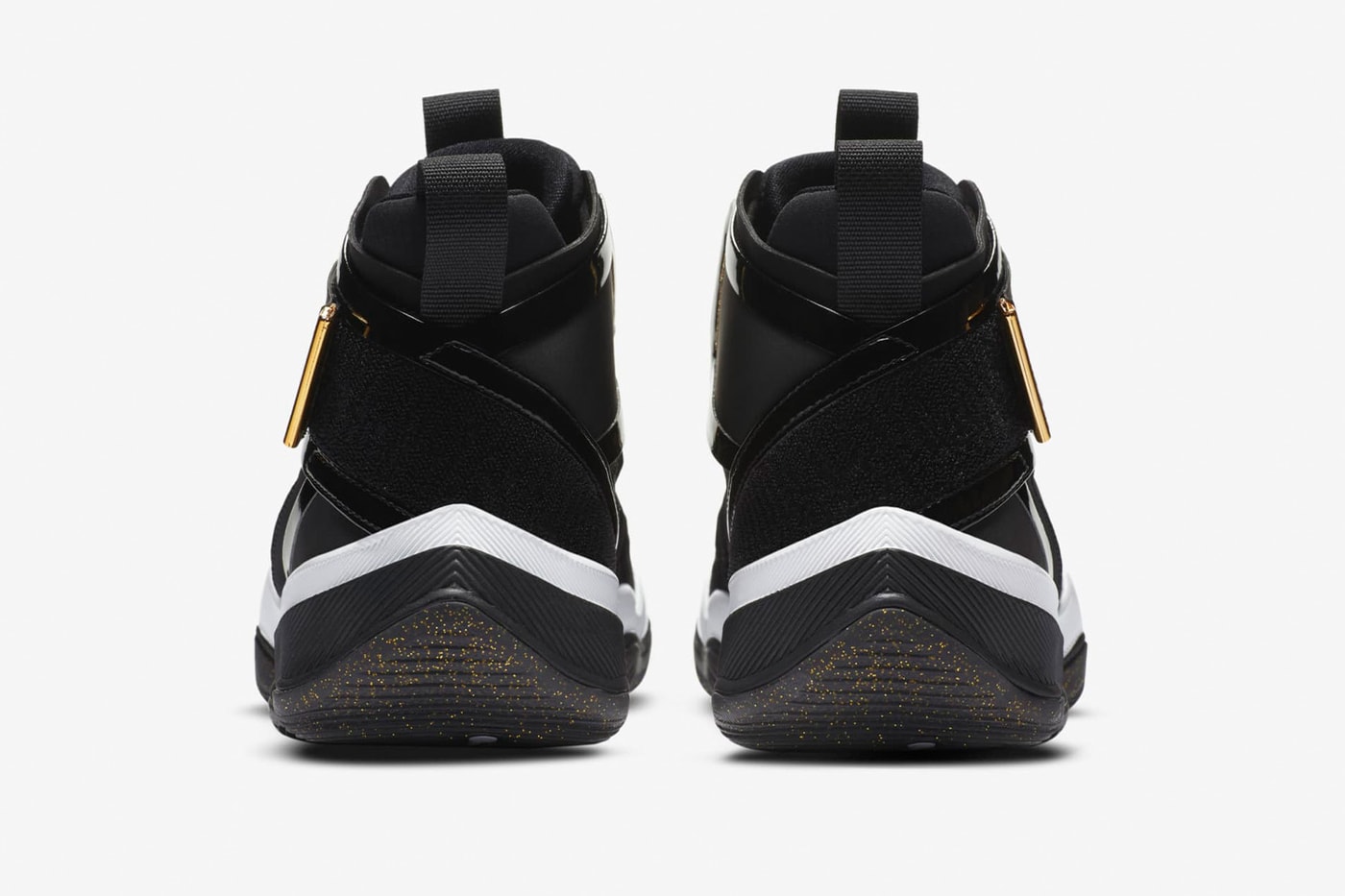 Phần gót của Air Jordan AJNT23 Black