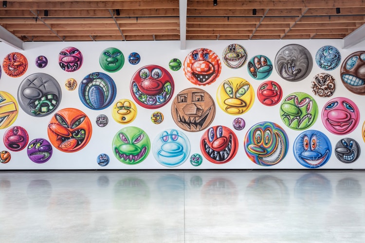 Kenny Scharf Paints 250 Faces in Different "MOODZ"