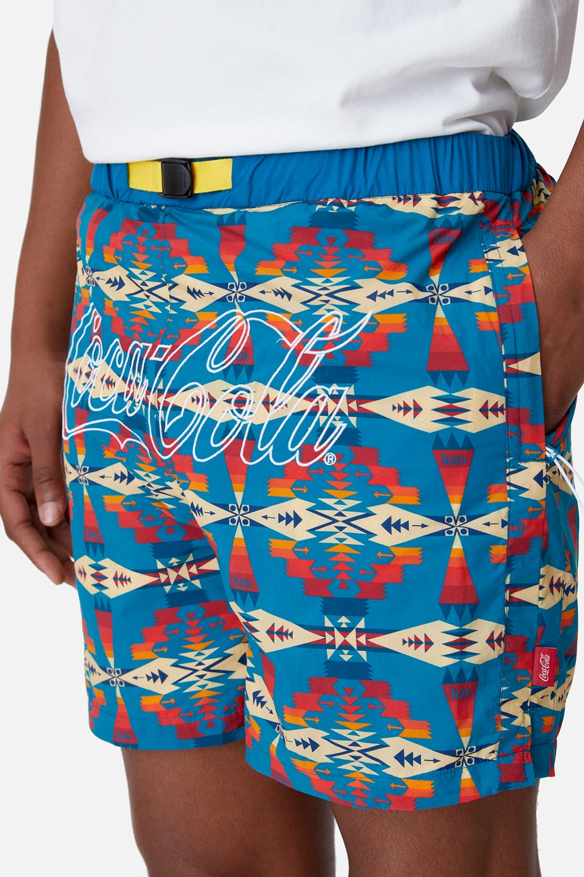 Những họa tiết của items trong Kith X Coca-Cola Season 5