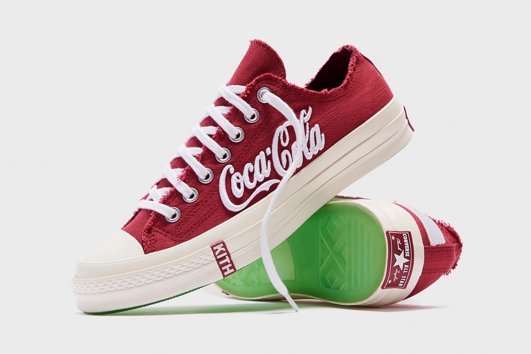 Kith X Coca-Cola trên Coverse Chuck 70 OX