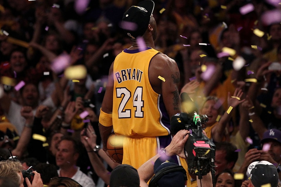 Kobe King of Lakers Long Sleeve Tee Black Mamba RIP 