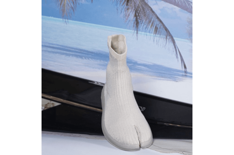 There's More to Tabi Shoes Than Maison Margiela Tabi Boot Hoof Foot Sneaker Nike ISPA Drifter Sou Sou Festival Suicoke Purple Label Nepenthes Sandal Split Toe ILYSM Dust YEEZY Designer visvim Tabi Sashiko-Folk BEAMS Japan x Moonstar Jikatabi Shoes Nike Wildcard Ankle Socks Nike Aqua Rift maharishi
