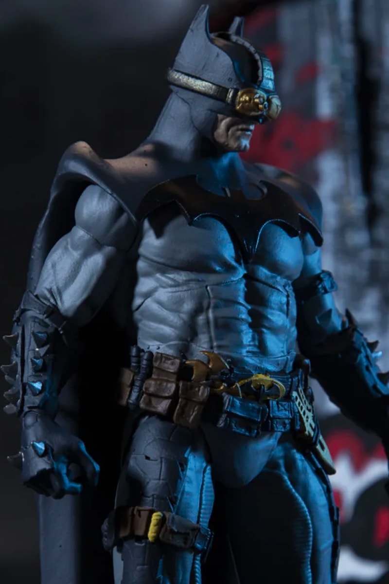 McFarlane Toys Batman Action Figure Todd McFarlane DC DC Multiverse Batman Gold Label Collection Bruce Wayne 