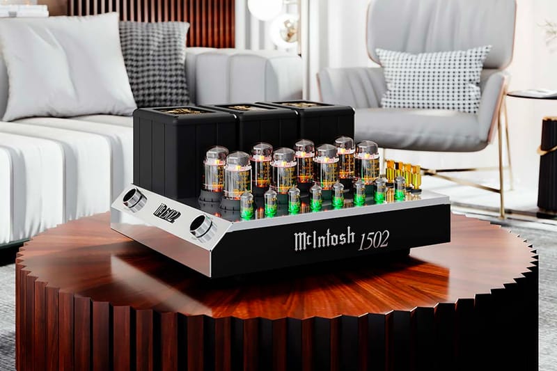 McIntosh's New MC1502 Vacuum Tube Amp Was Made for Serious Audiophiles