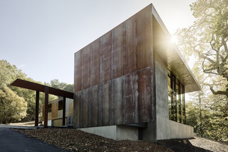 'Miner Road House: Faulkner Architects (Masterpiece Series)' book home design layout