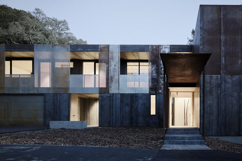 'Miner Road House: Faulkner Architects (Masterpiece Series)' book home design layout