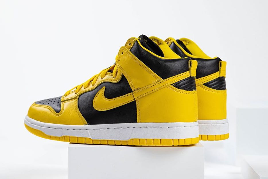 nike dunk high black and yellow 