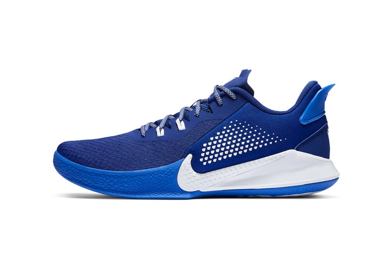 kobe basketball shoes blue