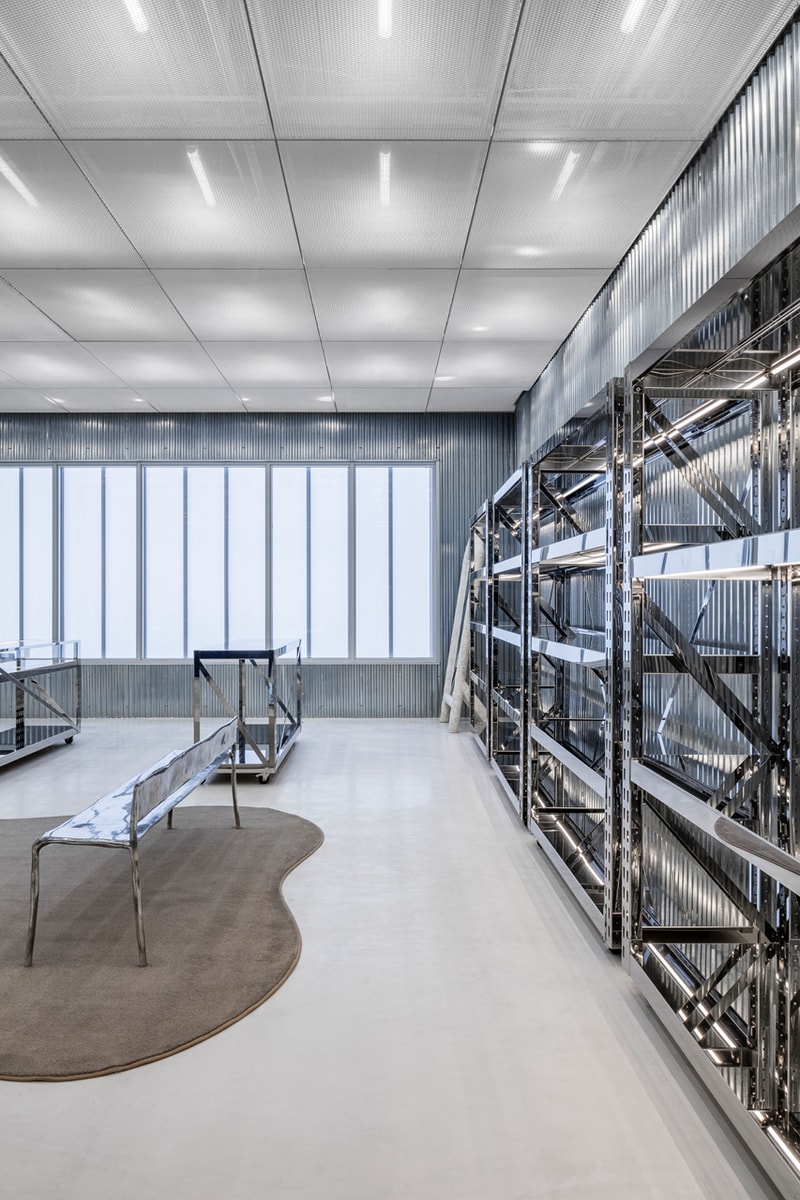 Off-White™ Miami Stores Design District AMO Virgil Abloh Samir Bantal Look Inside Fulfilment Centre Runway Shows Dezeen Quotes Exclusive Interviews 