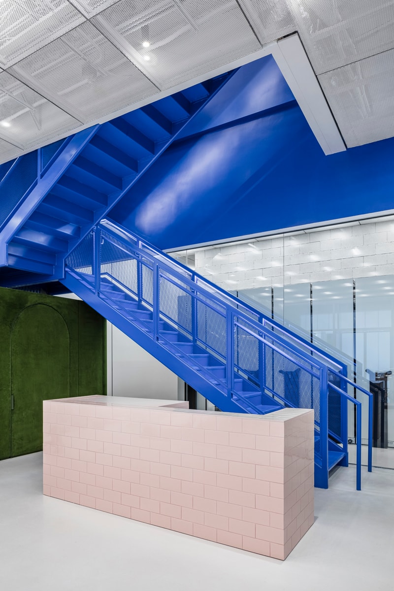 Off-White™ Miami Stores Design District AMO Virgil Abloh Samir Bantal Look Inside Fulfilment Centre Runway Shows Dezeen Quotes Exclusive Interviews 