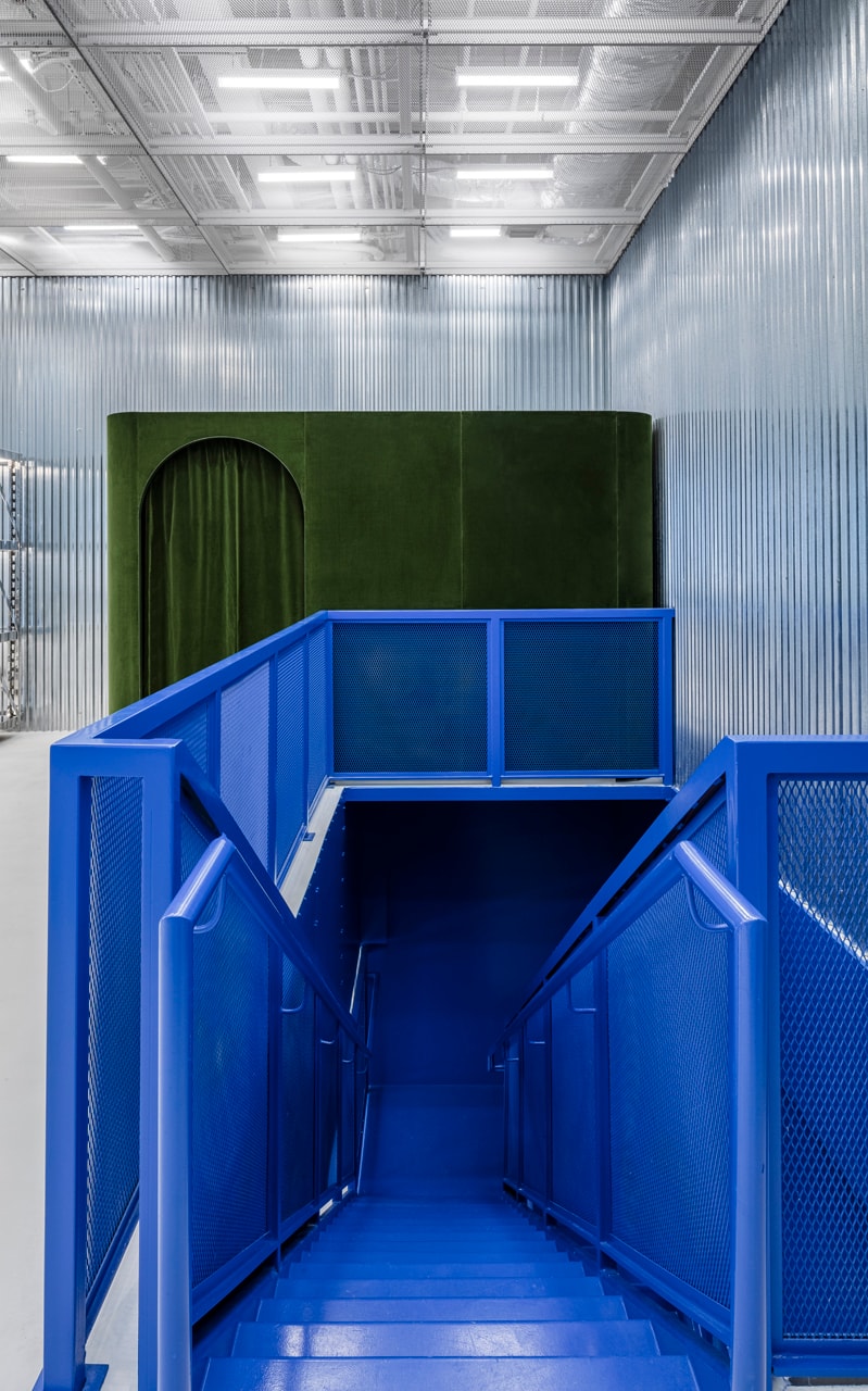 Off-White™ Miami Stores Design District AMO Virgil Abloh Samir Bantal Look Inside Fulfilment Centre Runway Shows Dezeen Quotes Exclusive Interviews 