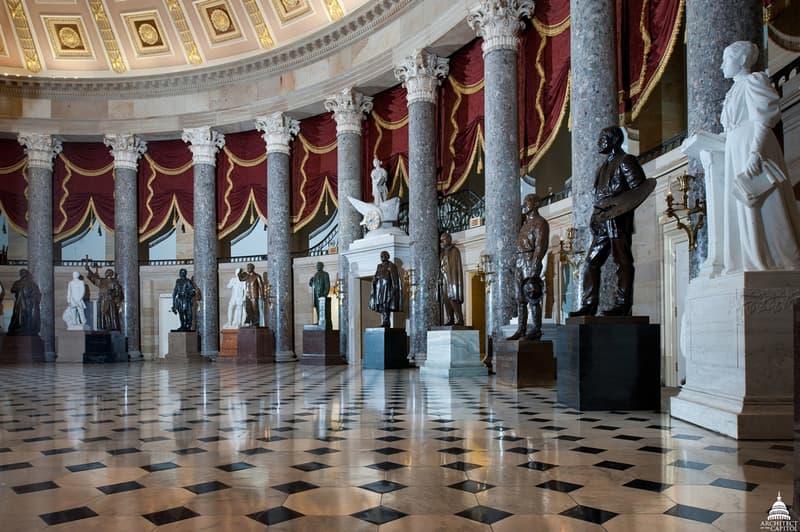 Robert E. Lee Statue U.S. Capitol to Museum National Statuary Hall Washington D.C. Richmond Confederate general racist