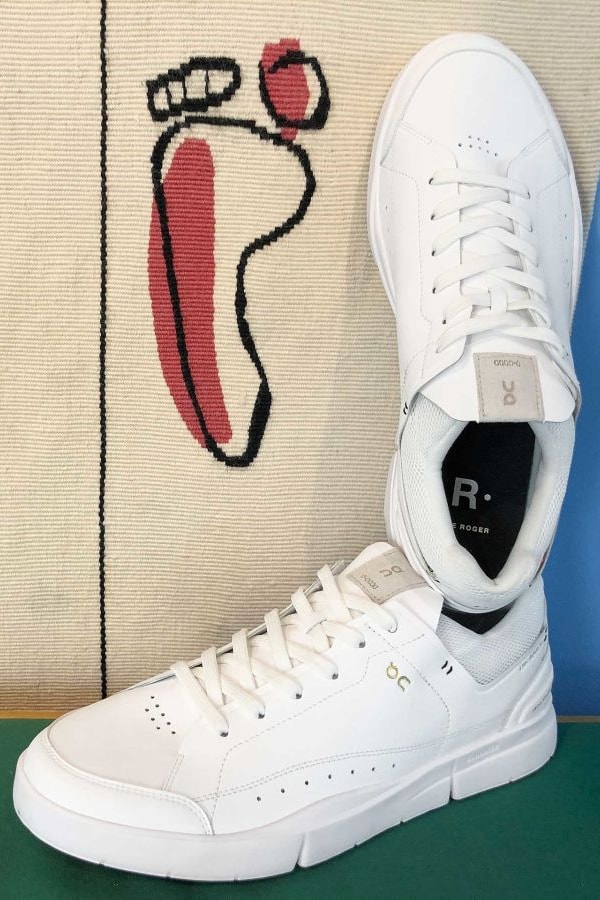 roger federer on running the centre court signature shoe tennis white gold official release date info photos price store list buying guide