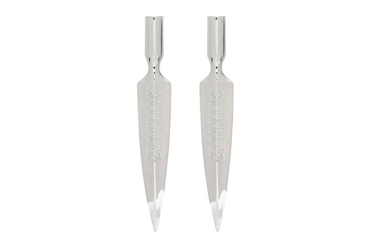 Make a Statement With SANKUANZ's Silver Blade AirPods Earrings