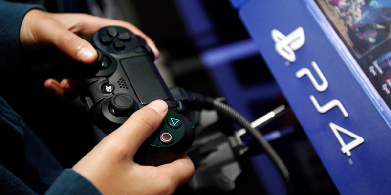 can you use a ps5 controller on ps4