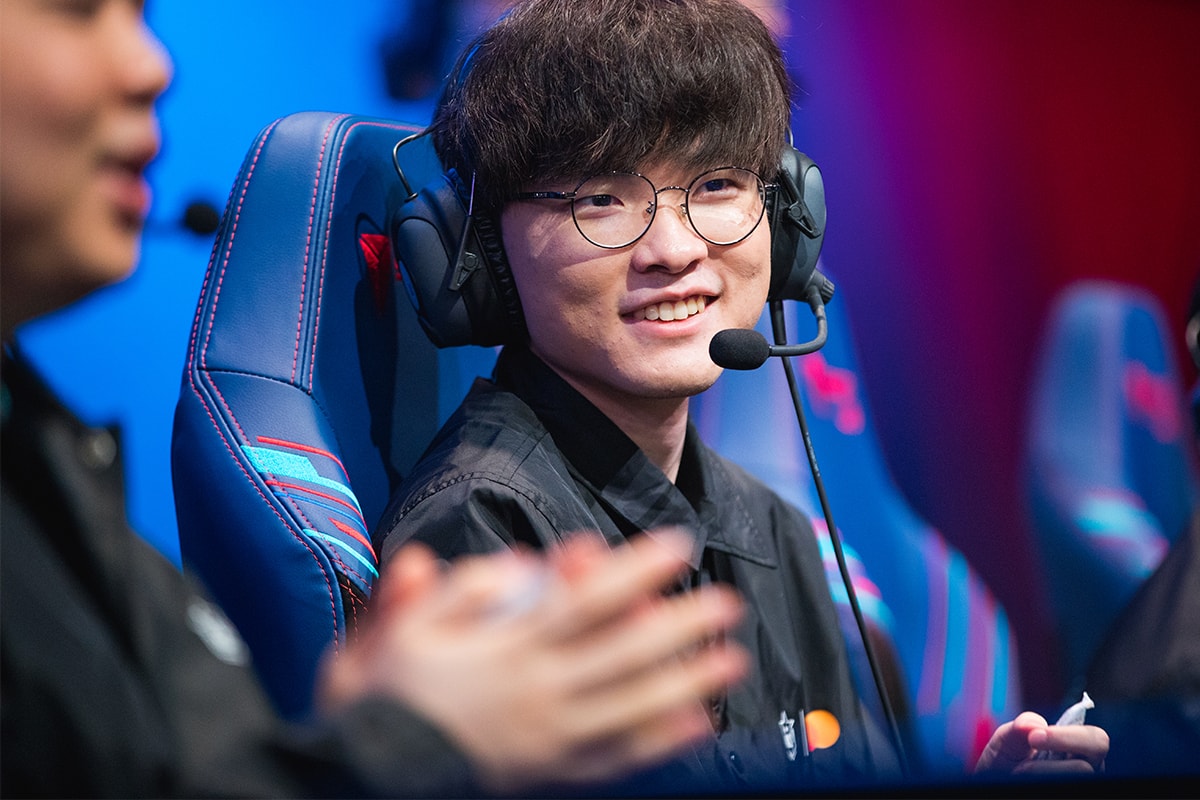 t1 faker league of legends esports twitch streaming exclusive deal lee sang hyeok