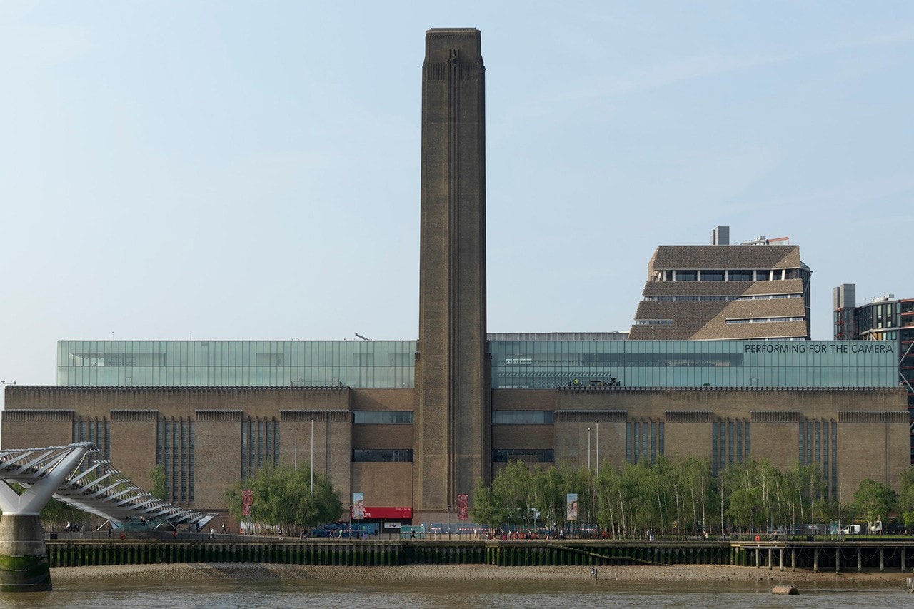 Turner Prize Winners Support Tate Strikes redundancies 