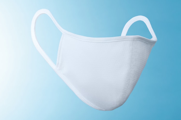 UNIQLO's AIRism Mask is Now Releasing in the United States