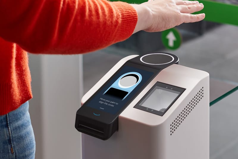 Amazon One Scanner Reads the Veins In Your Palm