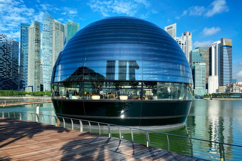 Apple Store Singapore Marina Bay Sands Now Open appointment only 114 glass dome sphere structure retail location facade building architecture