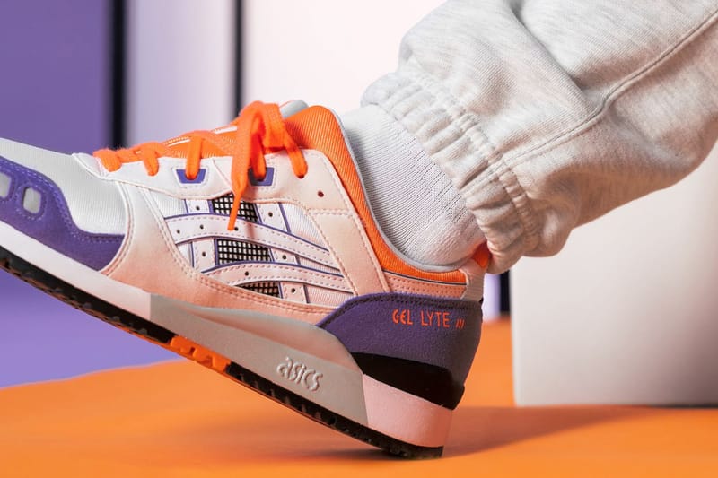 asics white orange