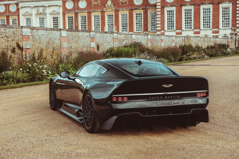 Aston Martin Victor by Q Customization Program Custom Unique British Supercar Hypercar 7.3 Liter V12 836 BHP One-77 Vulcan One-Off Build Concours of Elegance Hampton Court Palace
