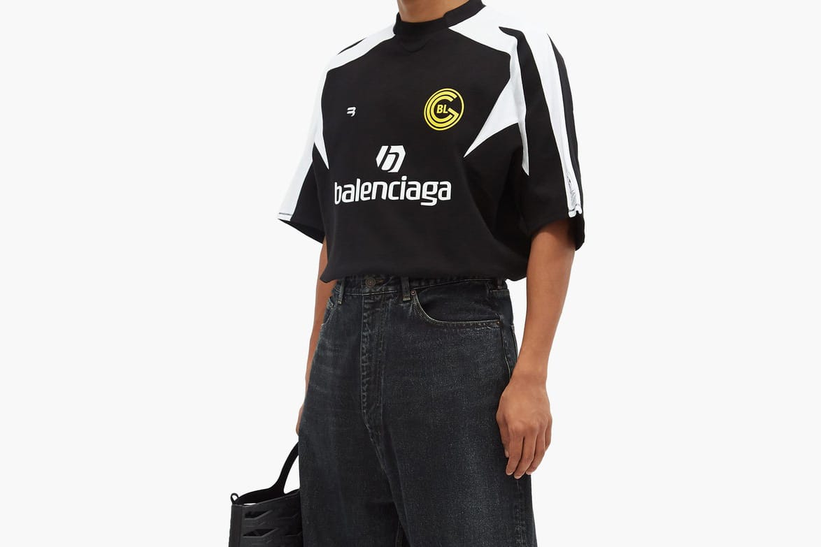 Balenciaga  Adidas Soccer Tshirt Oversized in Black  Balenciaga NL