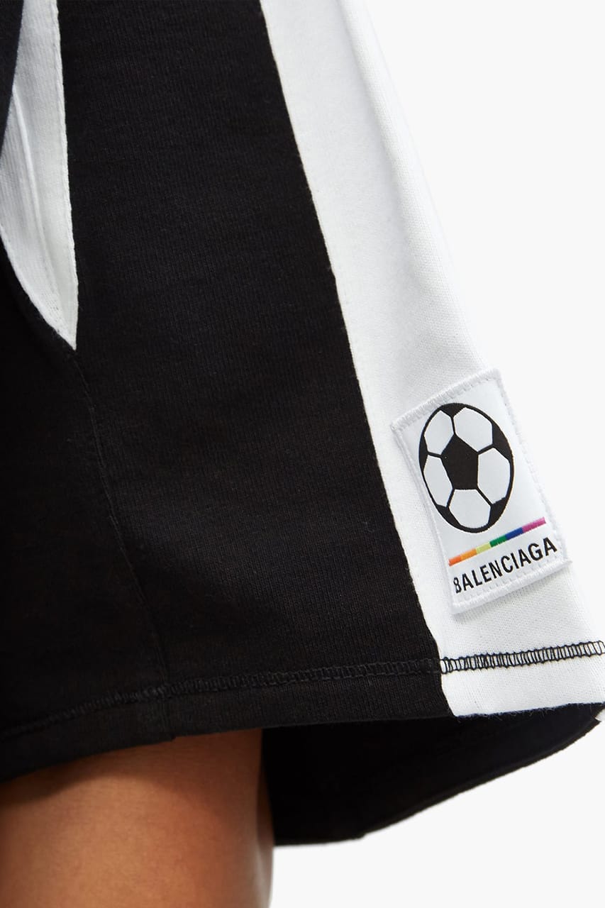 BALENCIAGA Panelled Logo Soccer Shirt Black  MAISONDEFASHIONCOM