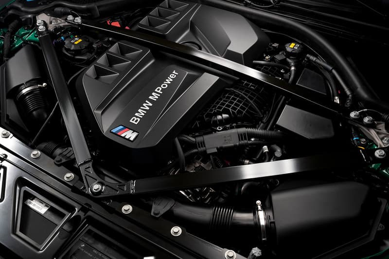 bmw m3 m4 coupe sedan competition unveil grille 2021